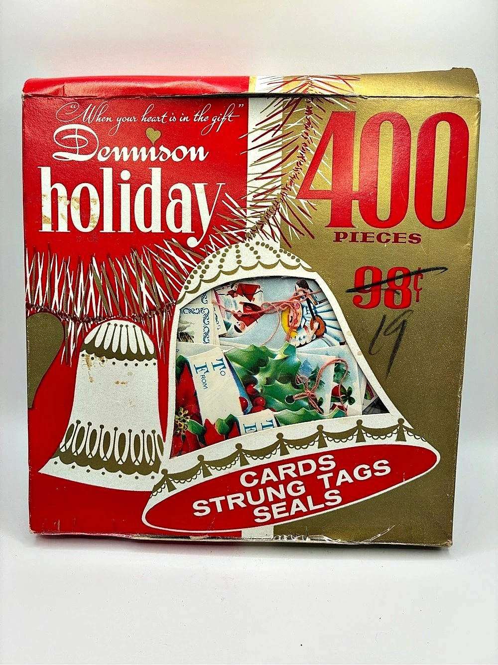 Dennison Holiday 400 Pieces Cards Strung Tags Seals Christmas Card Craft Set Red